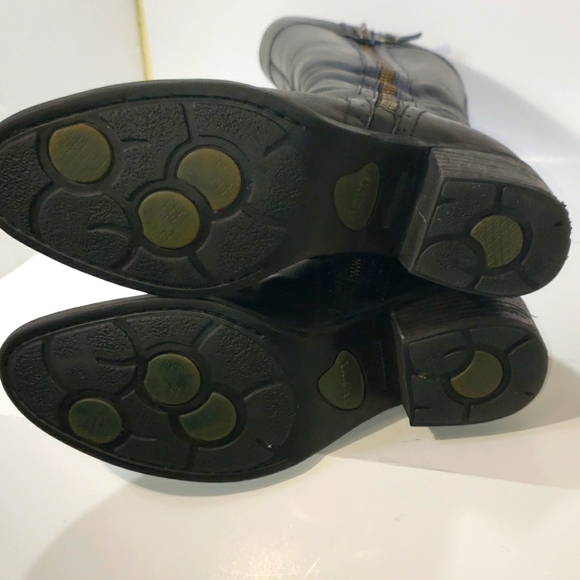 Born Black Leather Boots Size 9M Women's - Picture 13 of 15